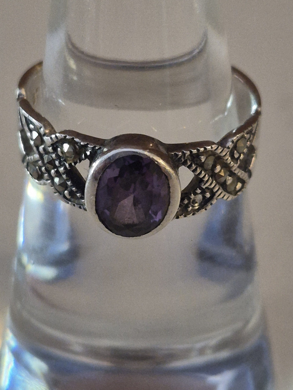 Sterling Silver Vintage Amethyst Vintage Ring - Purple Stone